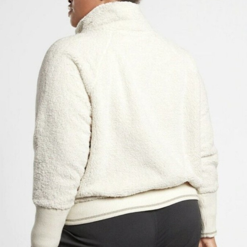 BNWT Athleta Tugga Sherpa Cropped Bomber Jacket XL Natural Beige Cream - Picture 14 of 14